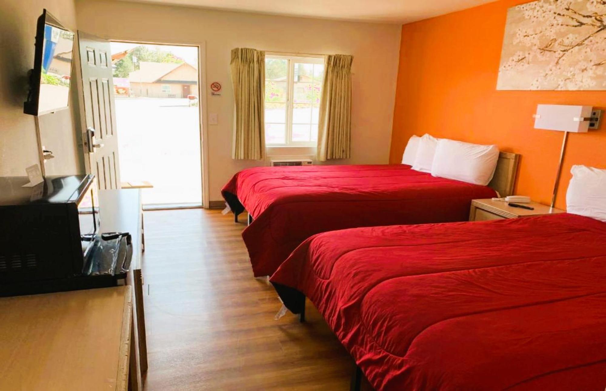 Hotel Royal Gateway By Oyo