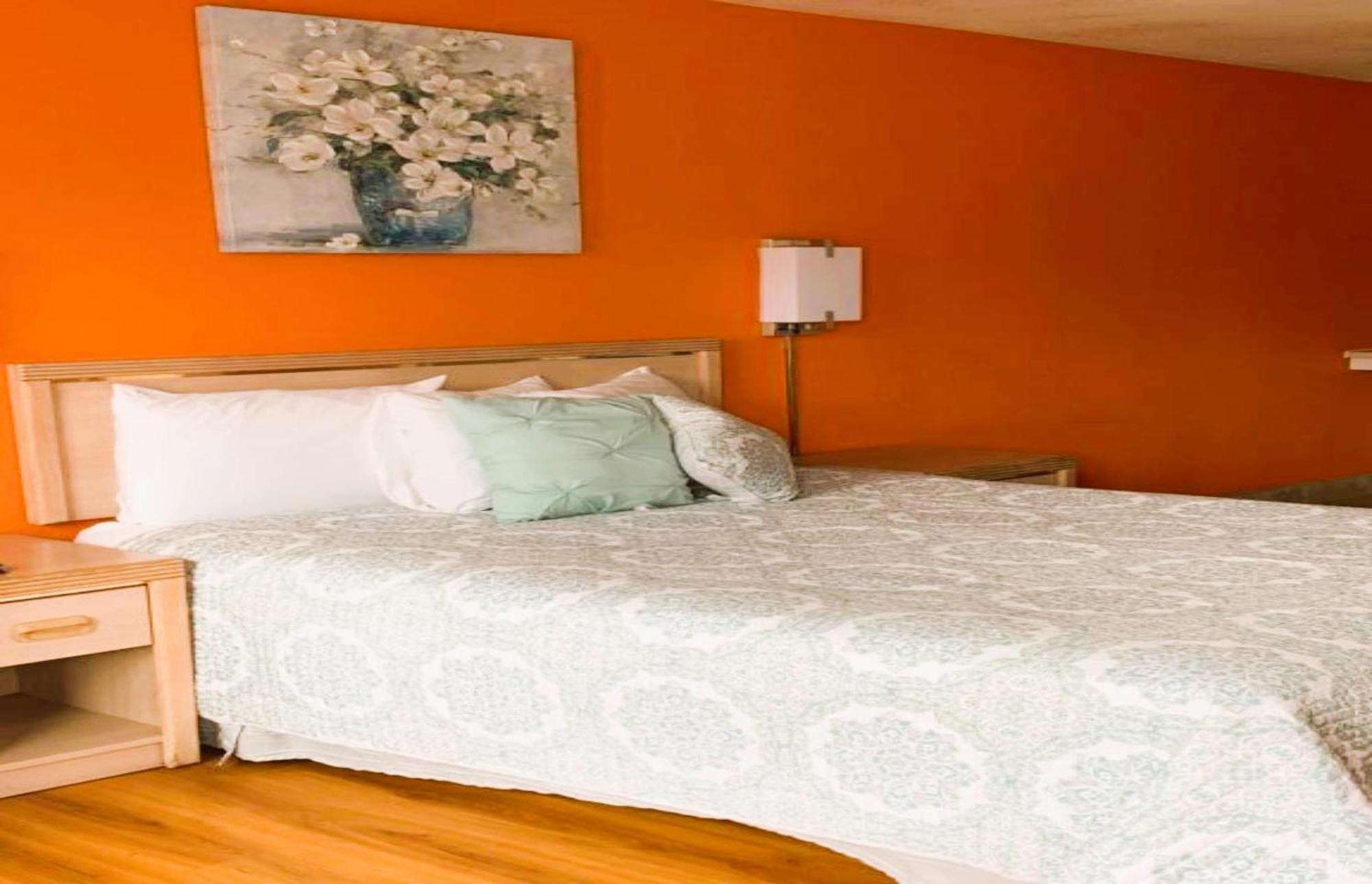 Hotel Royal Gateway By Oyo 2*